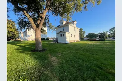 195 W 3rd Avenue, Clifton, IL 60927 - Photo 27