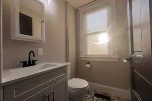 195 W 3rd Ave, Clifton, IL 60927 - Photo 13