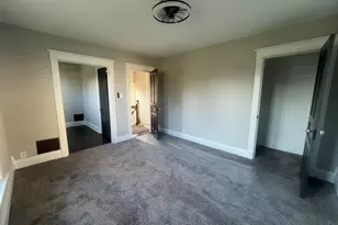 195 W 3rd Ave, Clifton, IL 60927 - Photo 15