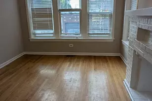 3745 W Argyle St, Chicago, IL 60625 - Photo 11