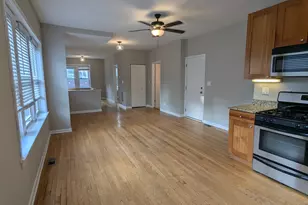 3745 W Argyle St, Chicago, IL 60625 - Photo 7