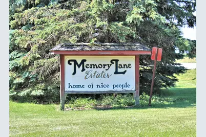 15582 Douglas Avenue, Sandwich, IL 60548 - Photo 7