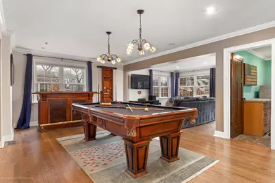 1005 Woodlawn Avenue, Des Plaines, IL 60016 - Photo 11