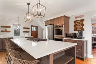 1005 Woodlawn Ave, Des Plaines, IL 60016 - Photo 7