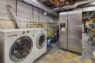 5218 N Mason Ave, Chicago, IL 60630 - Photo 19