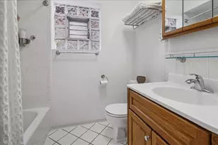 5218 N Mason Ave, Chicago, IL 60630 - Photo 11