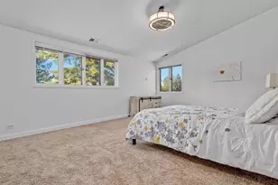 1039 Deerfield Pl, Highland Park, IL 60035 - Photo 19