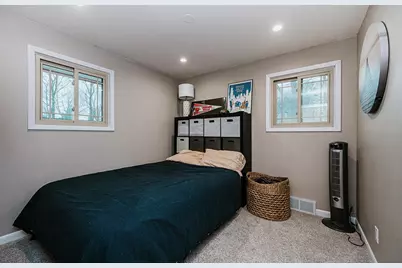 829 N Bennett Street, Geneva, IL 60134 - Photo 9