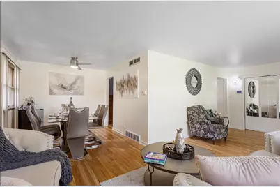 16811 Wausau Avenue, South Holland, IL 60473 - Photo 3