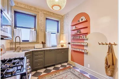 613 W Barry Avenue #4W, Chicago, IL 60657 - Photo 3