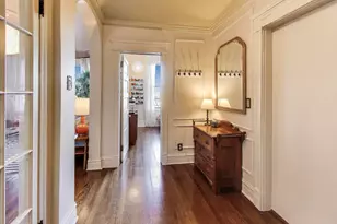 613 W Barry Ave, Chicago, IL 60657 - Photo 17