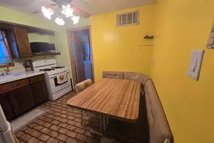 14431 Tripp Ave, Midlothian, IL 60445 - Photo 7