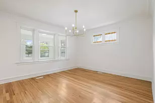 7339 S Evans Ave, Chicago, IL 60619 - Photo 9