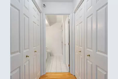 7081 W Touhy Avenue #402, Niles, IL 60714 - Photo 17