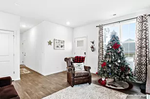 3818 Doherty Ln, McHenry, IL 60050 - Photo 3