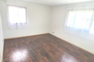 9236 Stanford Dr S, Bridgeview, IL 60455 - Photo 13