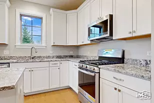 101 Donmor Dr, Bloomingdale, IL 60108 - Photo 11