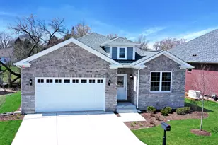 101 Donmor Dr, Bloomingdale, IL 60108 - Photo 1