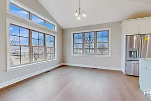 101 Donmor Dr, Bloomingdale, IL 60108 - Photo 5