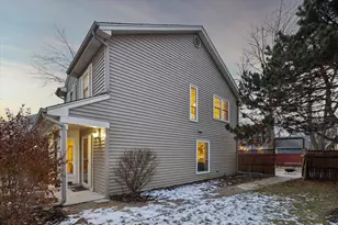 9 Juniper Ct, Streamwood, IL 60107 - Photo 27