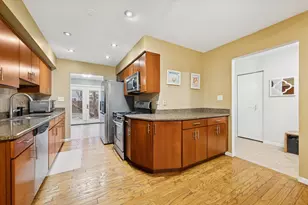 9 Juniper Ct, Streamwood, IL 60107 - Photo 15