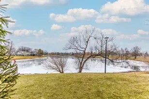 1026 Denham Pl, Schaumburg, IL 60194 - Photo 25