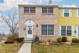 1026 Denham Pl, Schaumburg, IL 60194 - Photo 1