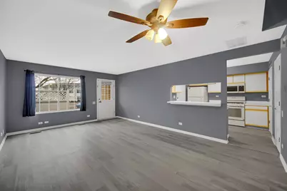 439 Valley Forge Court, Aurora, IL 60504 - Photo 7