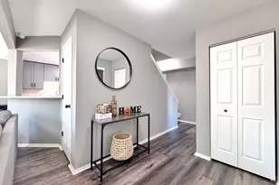 730 Hamilton Circle, Schaumburg, IL 60194 - Photo 9