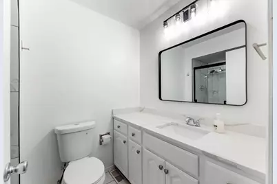 [Address not provided], Bolingbrook, IL 60440 - Photo 17
