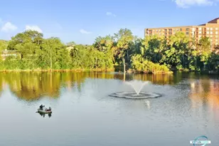 5811 Oakwood Dr, Lisle, IL 60532 - Photo 23