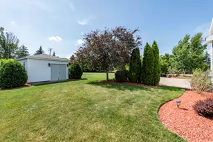 1650 Natures Way, Lindenhurst, IL 60046 - Photo 47
