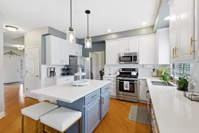 1196 Fieldstone Drive, Crystal Lake, IL 60014 - Photo 9