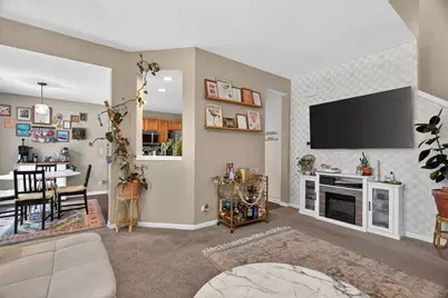 652 Hawley Drive, Oswego, IL 60543 - Photo 5