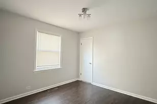 5850 S Neva Ave, Chicago, IL 60638 - Photo 11