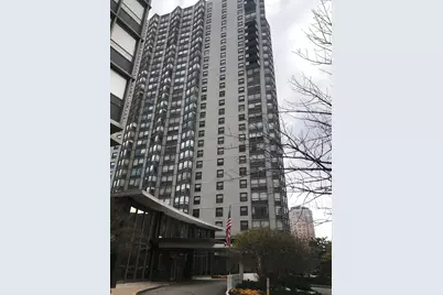 5701 N Sheridan Road #14E, Chicago, IL 60660 - Photo 1