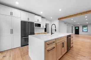 518 Illinois St, Geneva, IL 60134 - Photo 9