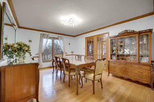 346 Holbrook Cir, Chicago Heights, IL 60411 - Photo 5