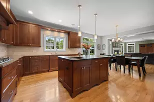 1525 Hawthorne Pl, Deerfield, IL 60015 - Photo 5