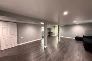 [Address not provided], Maywood, IL 60153 - Photo 17