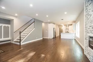624 E 90th Pl, Chicago, IL 60619 - Photo 5
