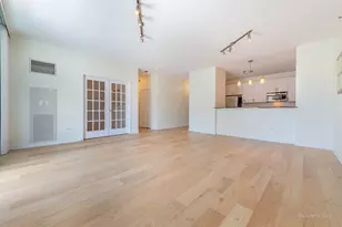 [Address not provided], Chicago, IL 60654 - Photo 3