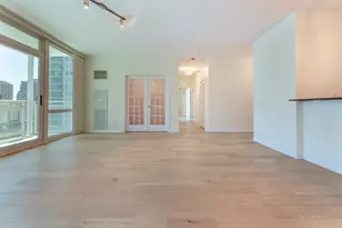 [Address not provided], Chicago, IL 60654 - Photo 5