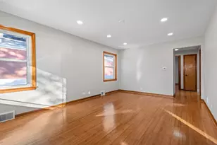 1619 N 20th Ave, Melrose Park, IL 60160 - Photo 5