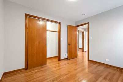 1619 N 20th Avenue, Melrose Park, IL 60160 - Photo 9