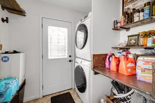 25W277 Doris Ave, Carol Stream, IL 60188 - Photo 17