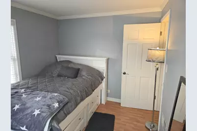 351 S Michigan Avenue, Villa Park, IL 60181 - Photo 9