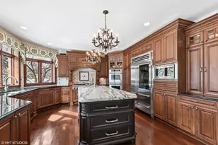 11 Moate Ln, Barrington Hills, IL 60010 - Photo 9