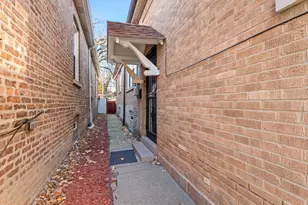 602 E 88th Pl, Chicago, IL 60619 - Photo 23