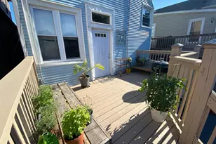 2830 W Wellington Ave, Chicago, IL 60618 - Photo 33